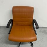 Fauteuil en cuir Cognac Richard Sapper édition Knoll
