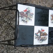 Table basse en fer forgé carrelée vintage