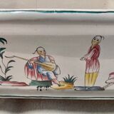 Midtable XVIIIth century decoration to the chinese faience de marseille signed vp for veuve perrin