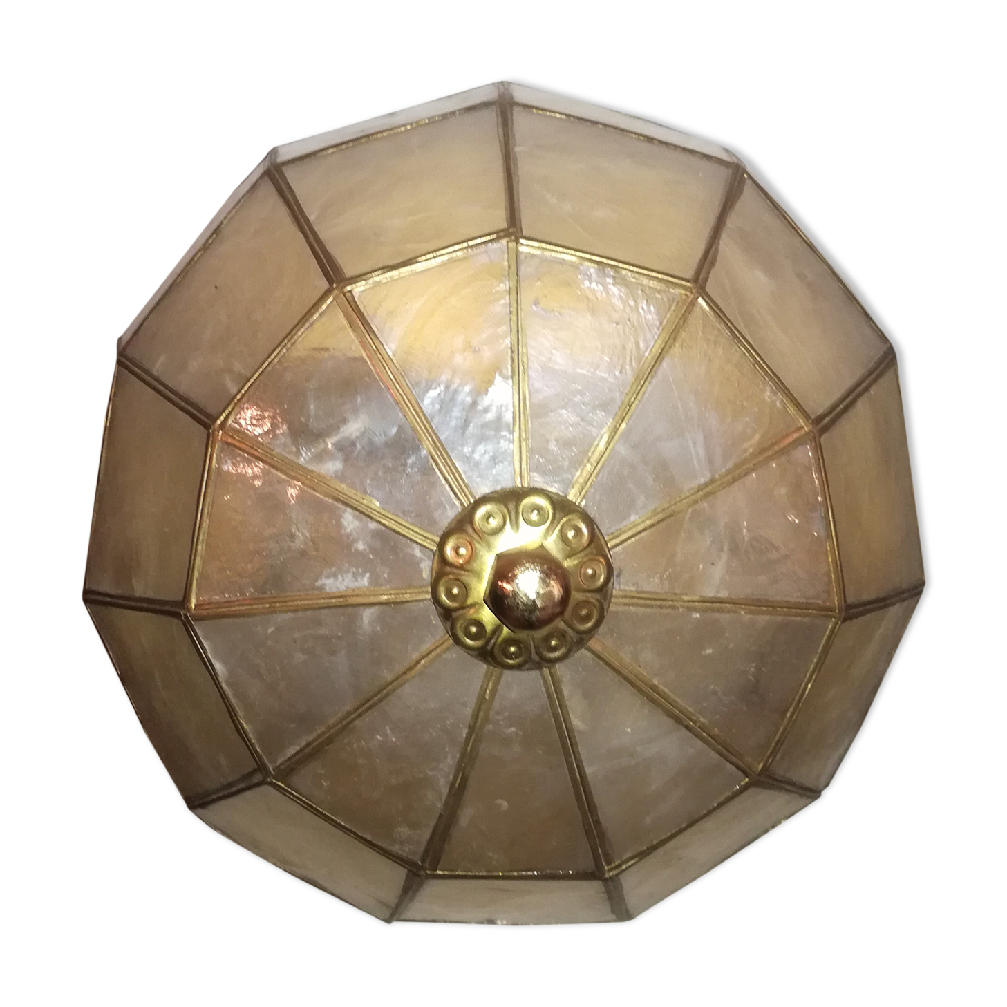 Mother-of-pearl wall lamp