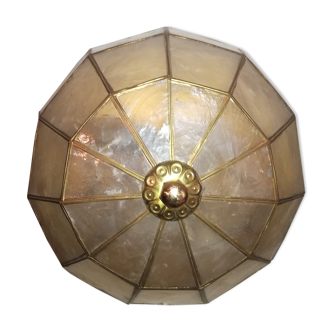 Mother-of-pearl wall lamp