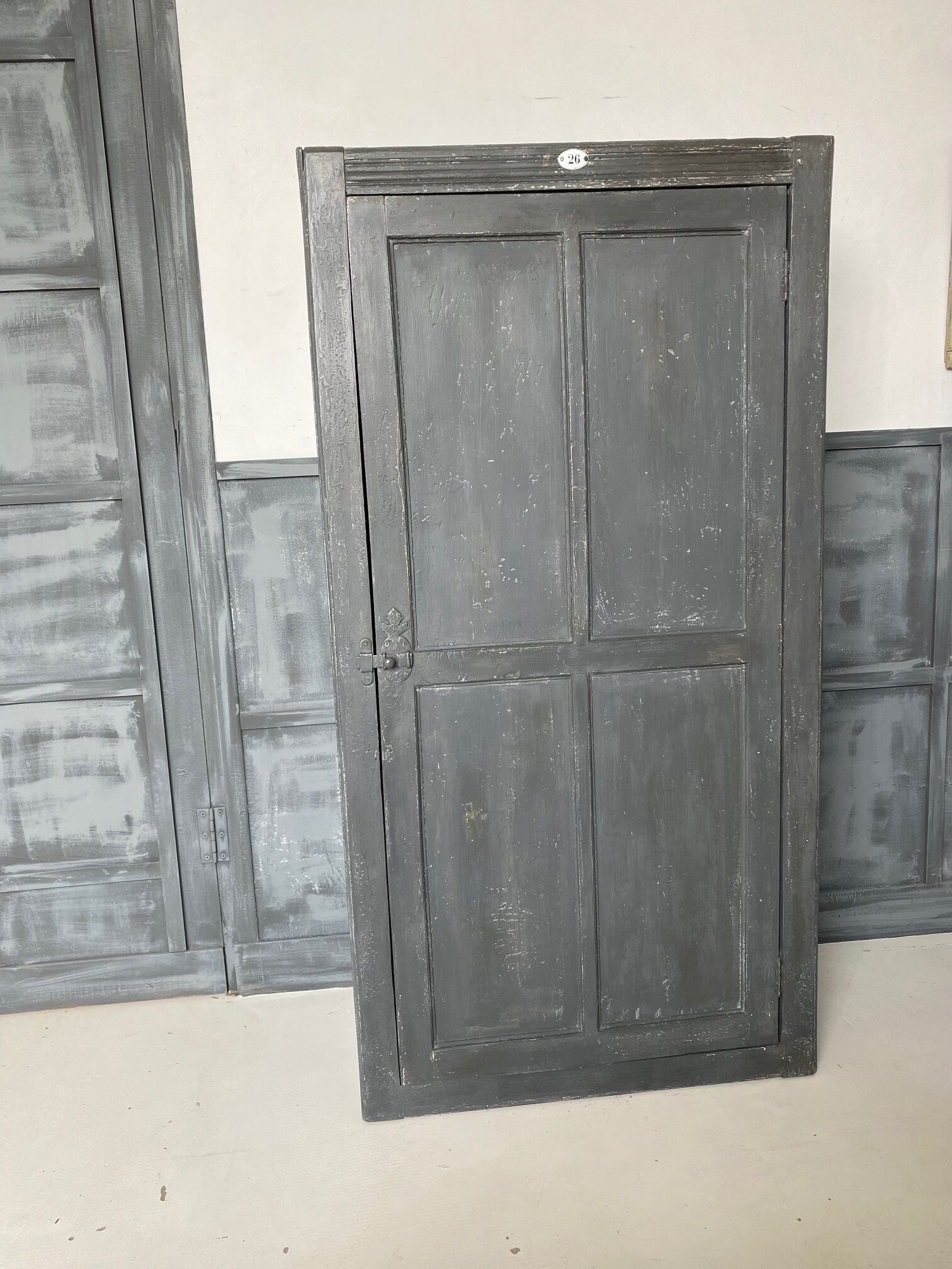 "Parisian" wardrobe of the 40s