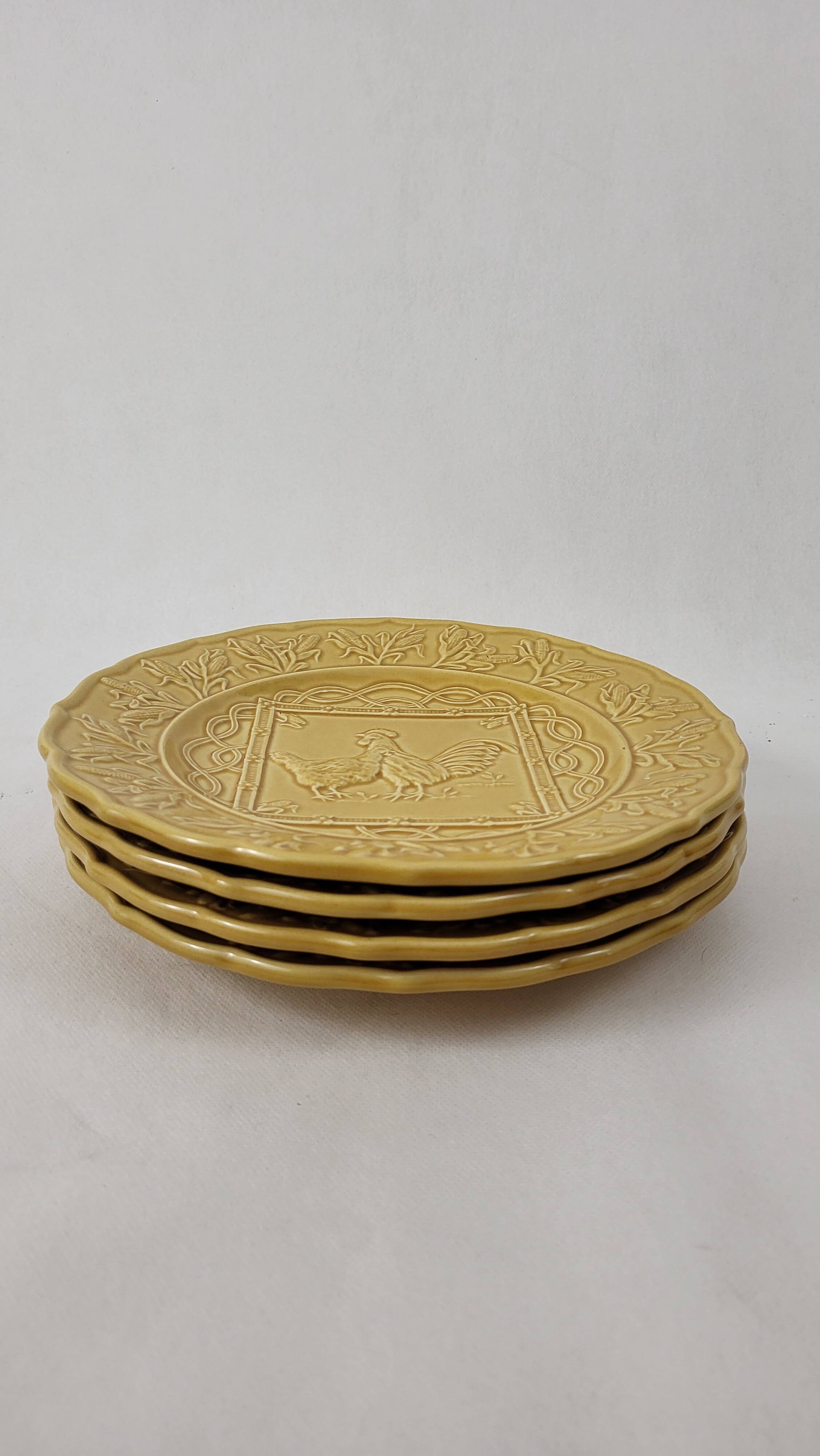 4 Bordallo majolica dinner plates