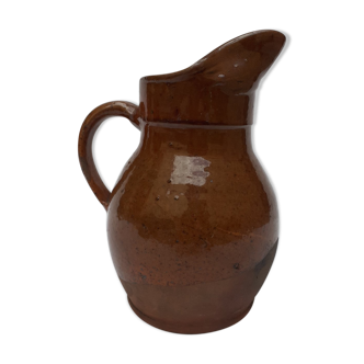 Sandstone cider pitcher