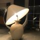Lampe Roche Bobois avec abat jour réglable en hauteur et orientable