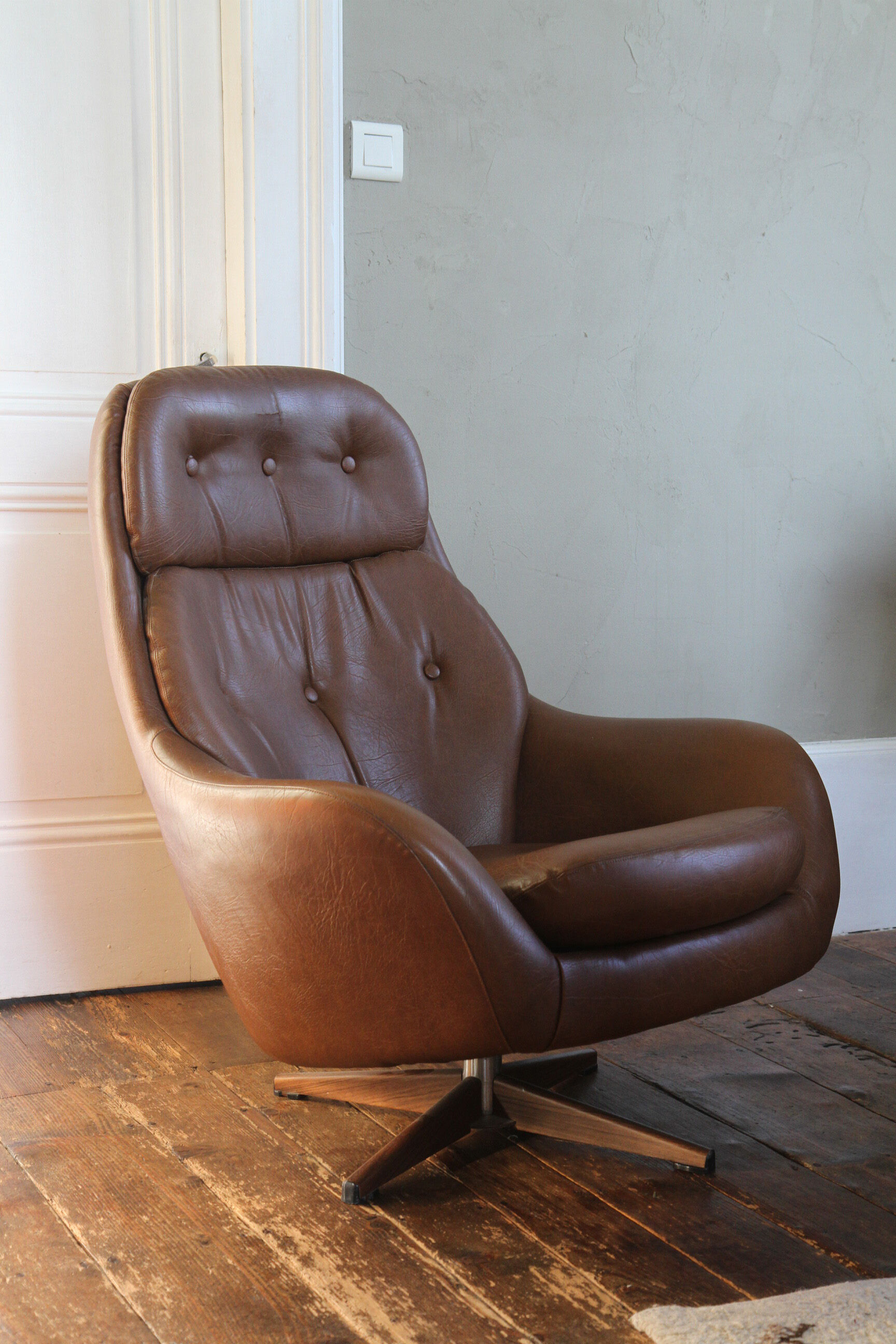 Swedfurn swivel chair from the 1960s