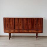 Buffet haut scandinave en palissandre – design E.W. Bach (années 60)