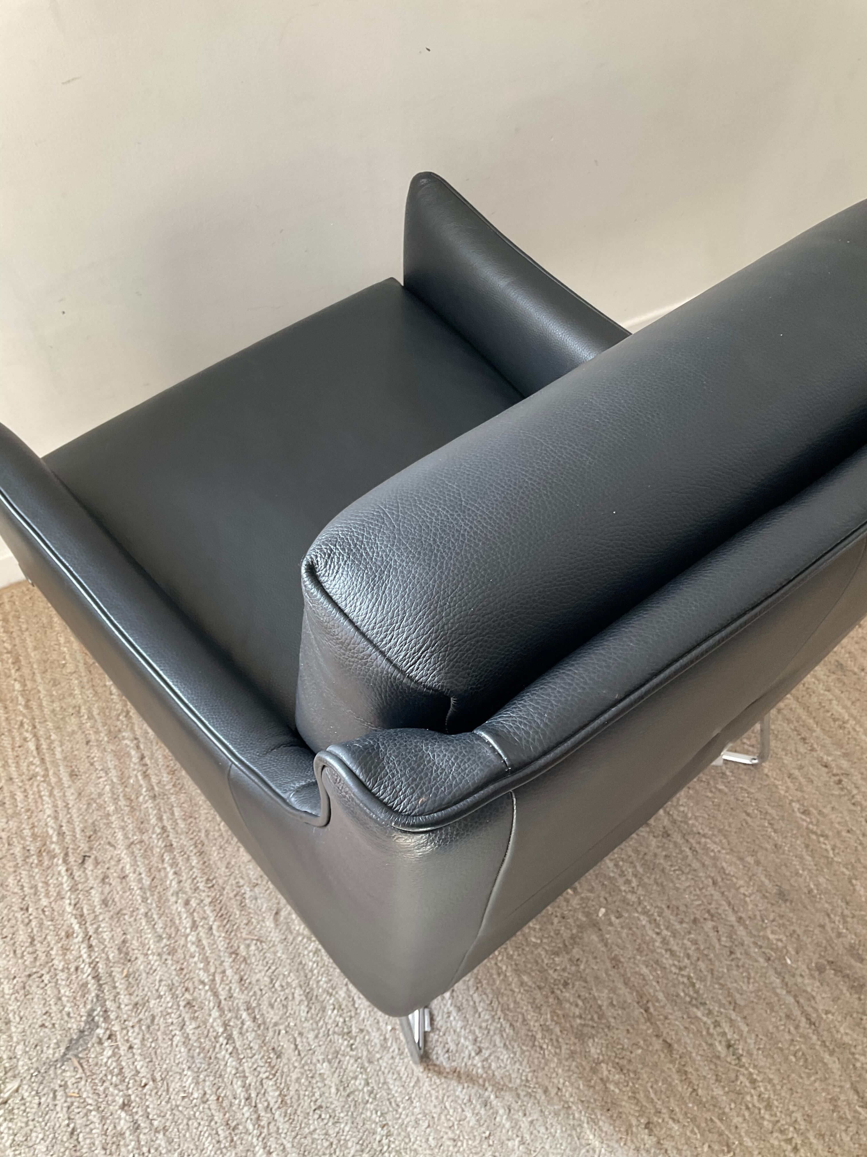 Leather armchair Natuzzi editions Italy