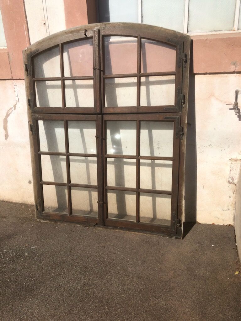 1 window of residence 1900