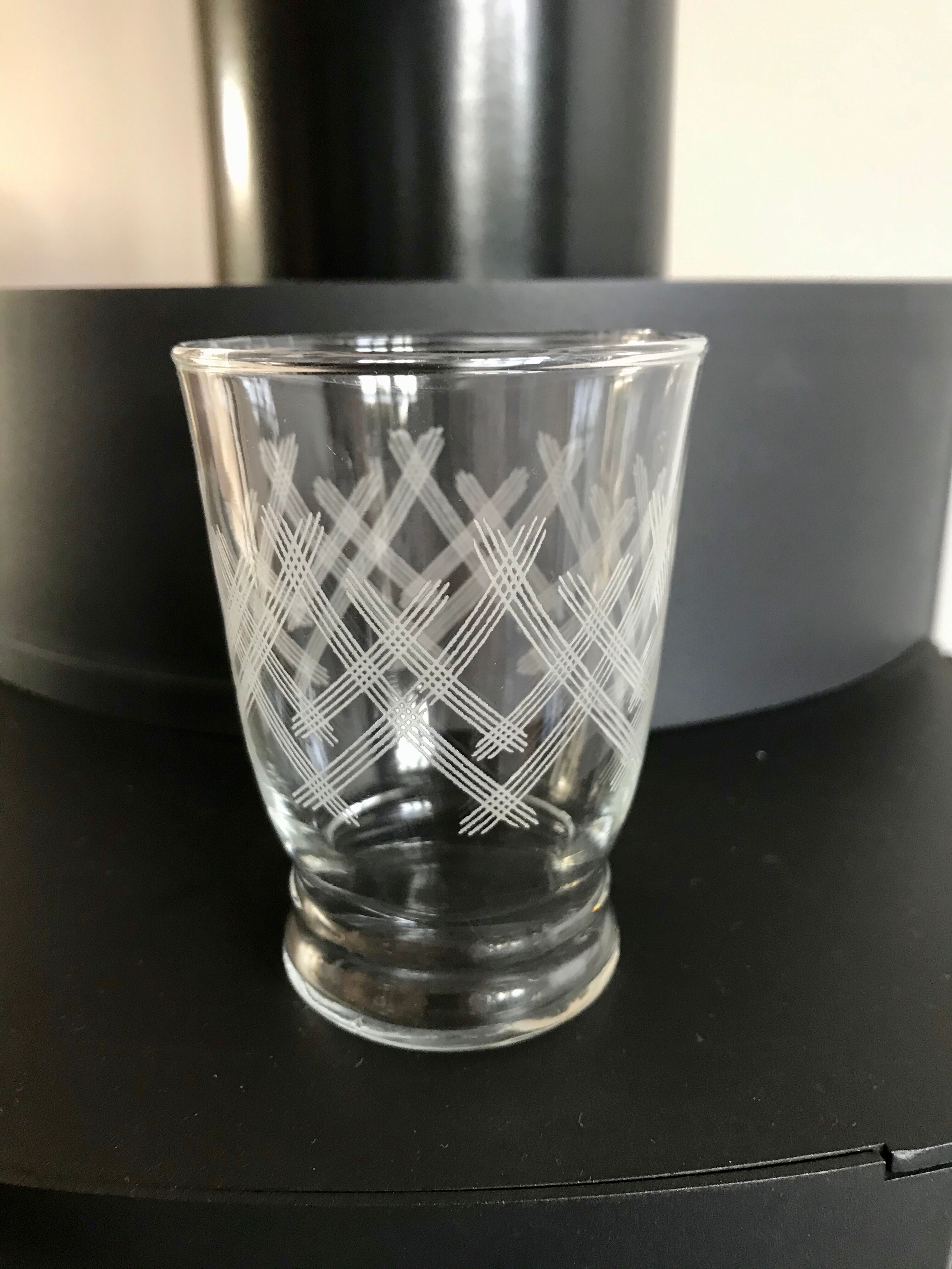 Lot de 6 verres à eau gravés années 60
