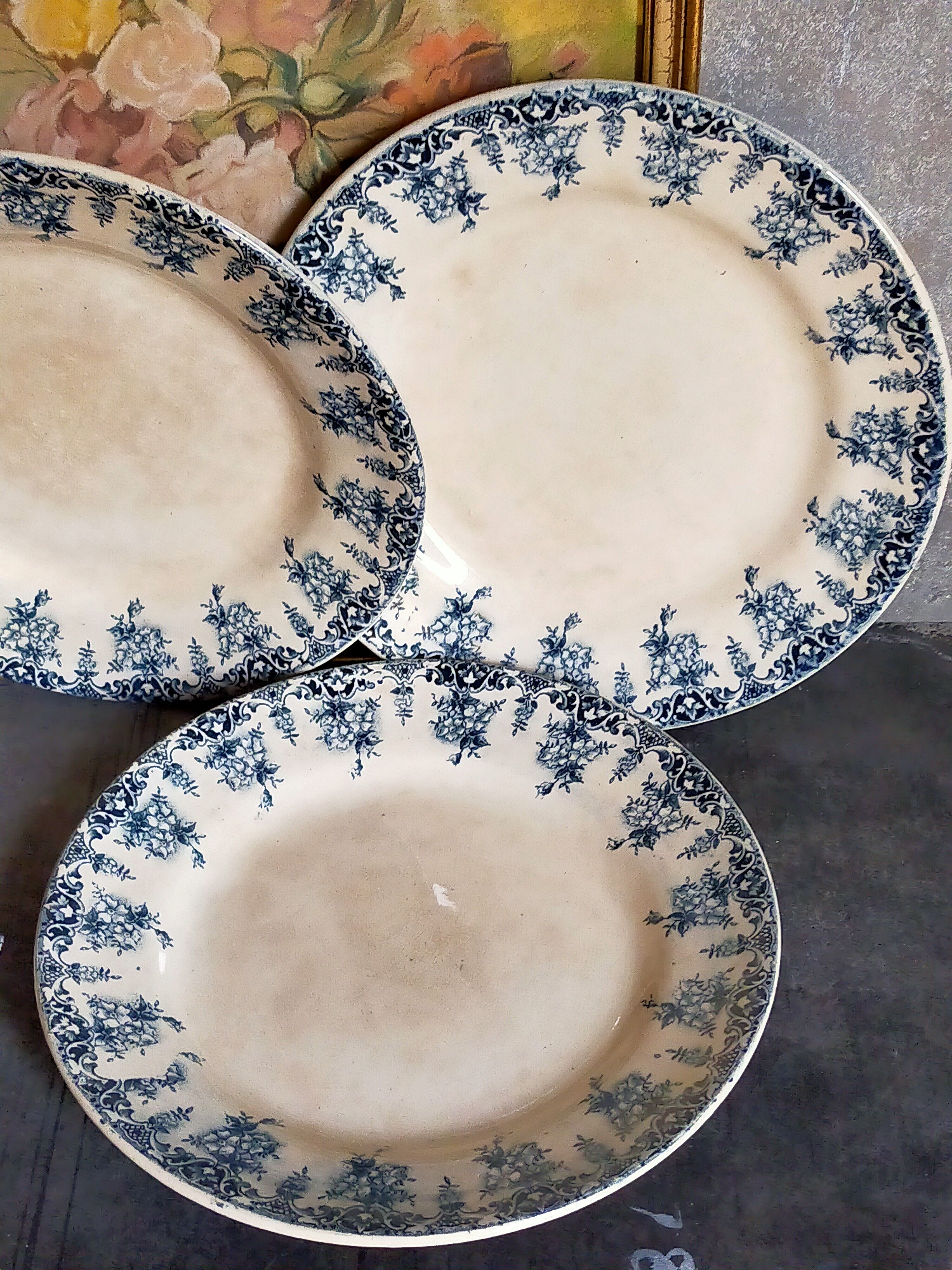 Three iron earth plates at the end of the 19th service "Primevère"