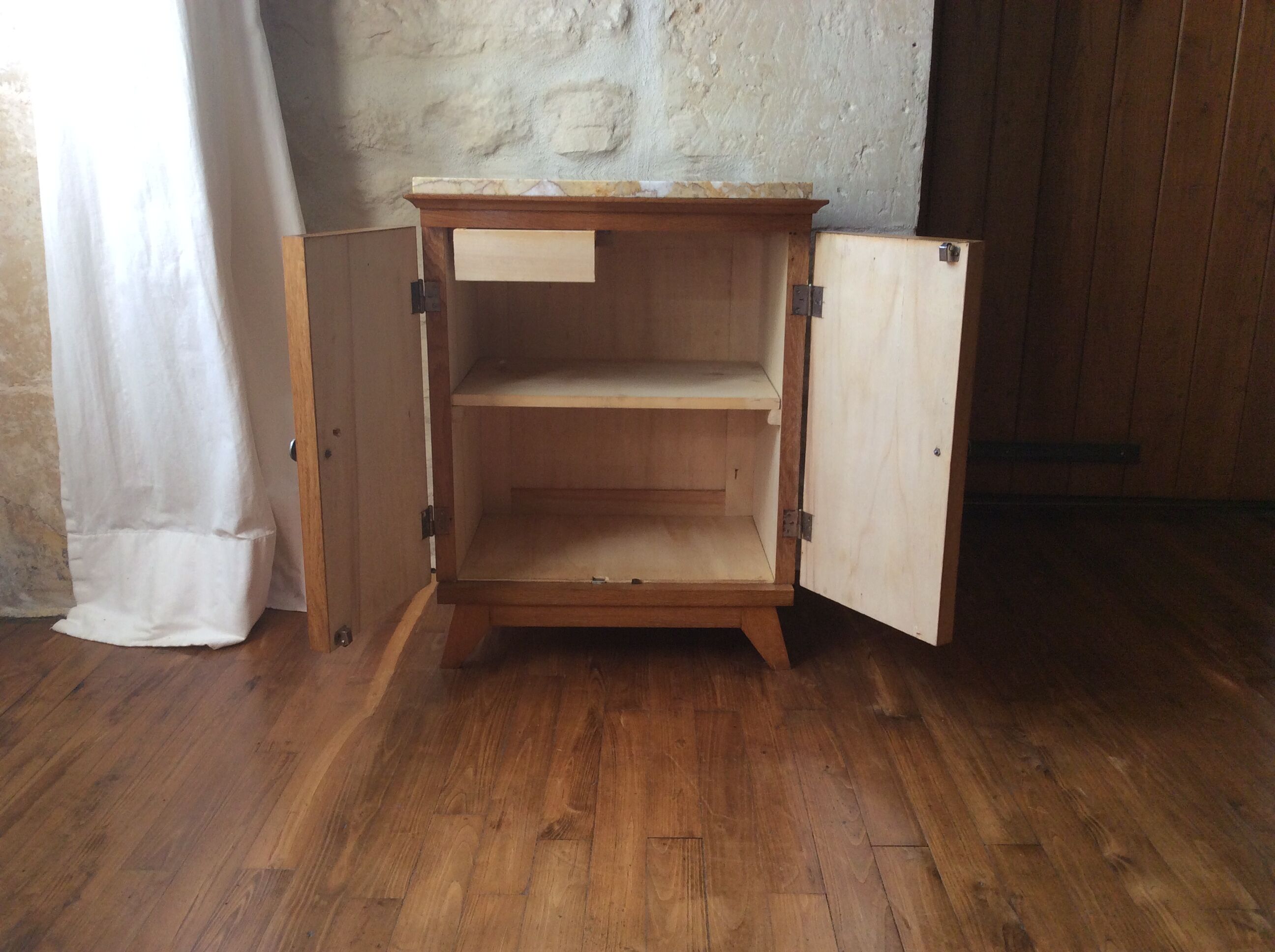 Small extra piece of furniture
