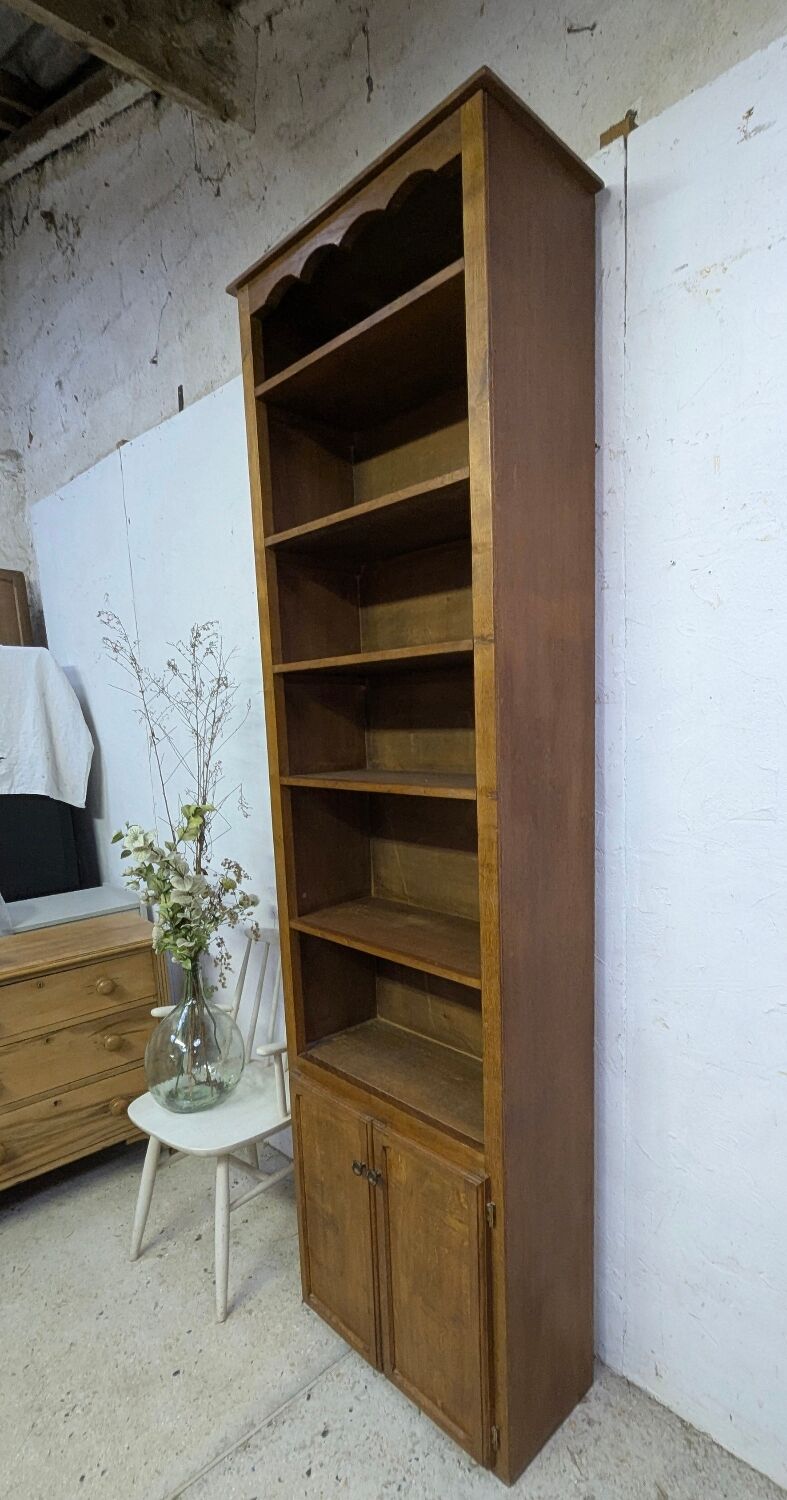 Oak bookcase, mid-20th century