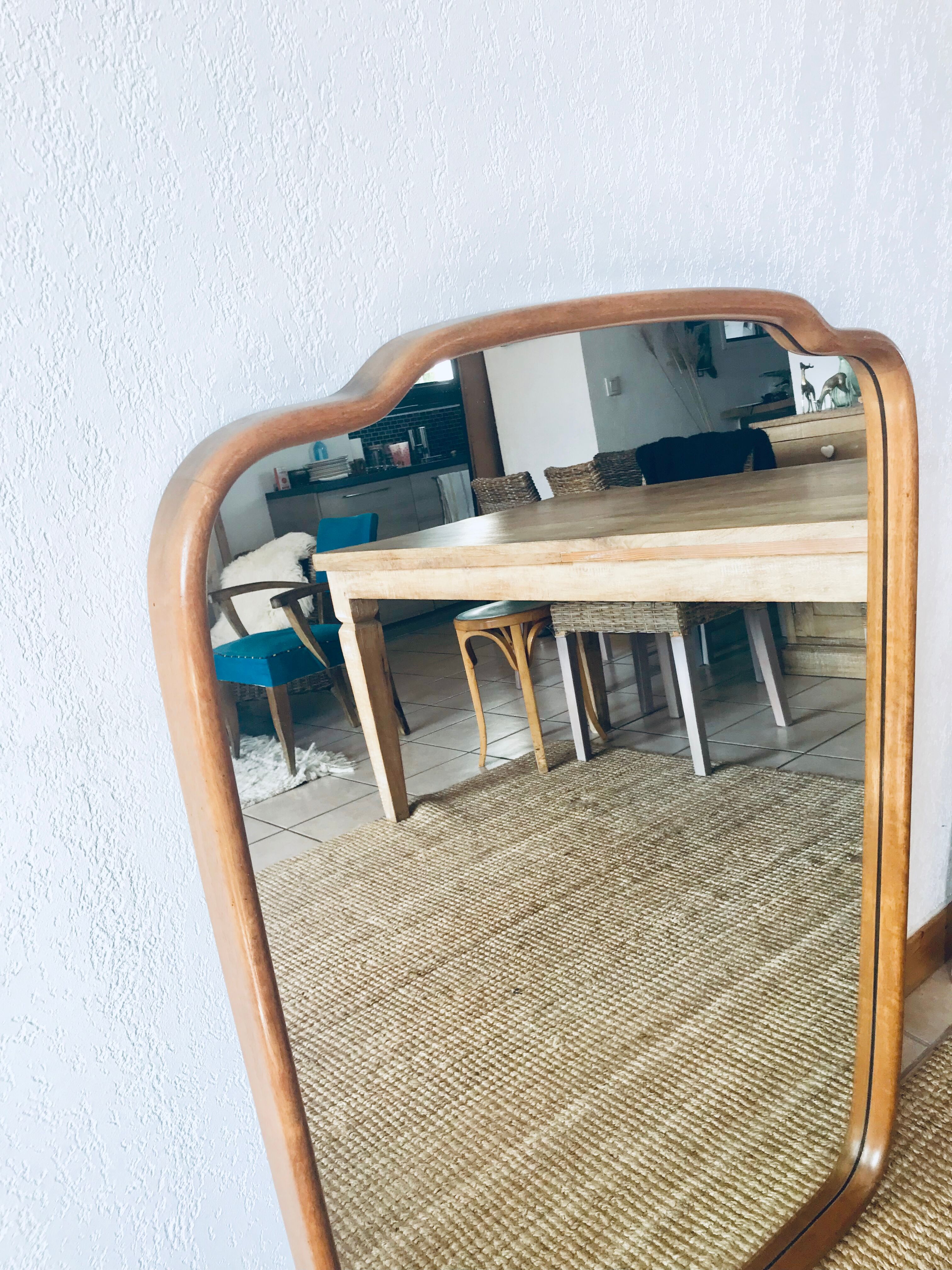 Free form mirror 80x104cm