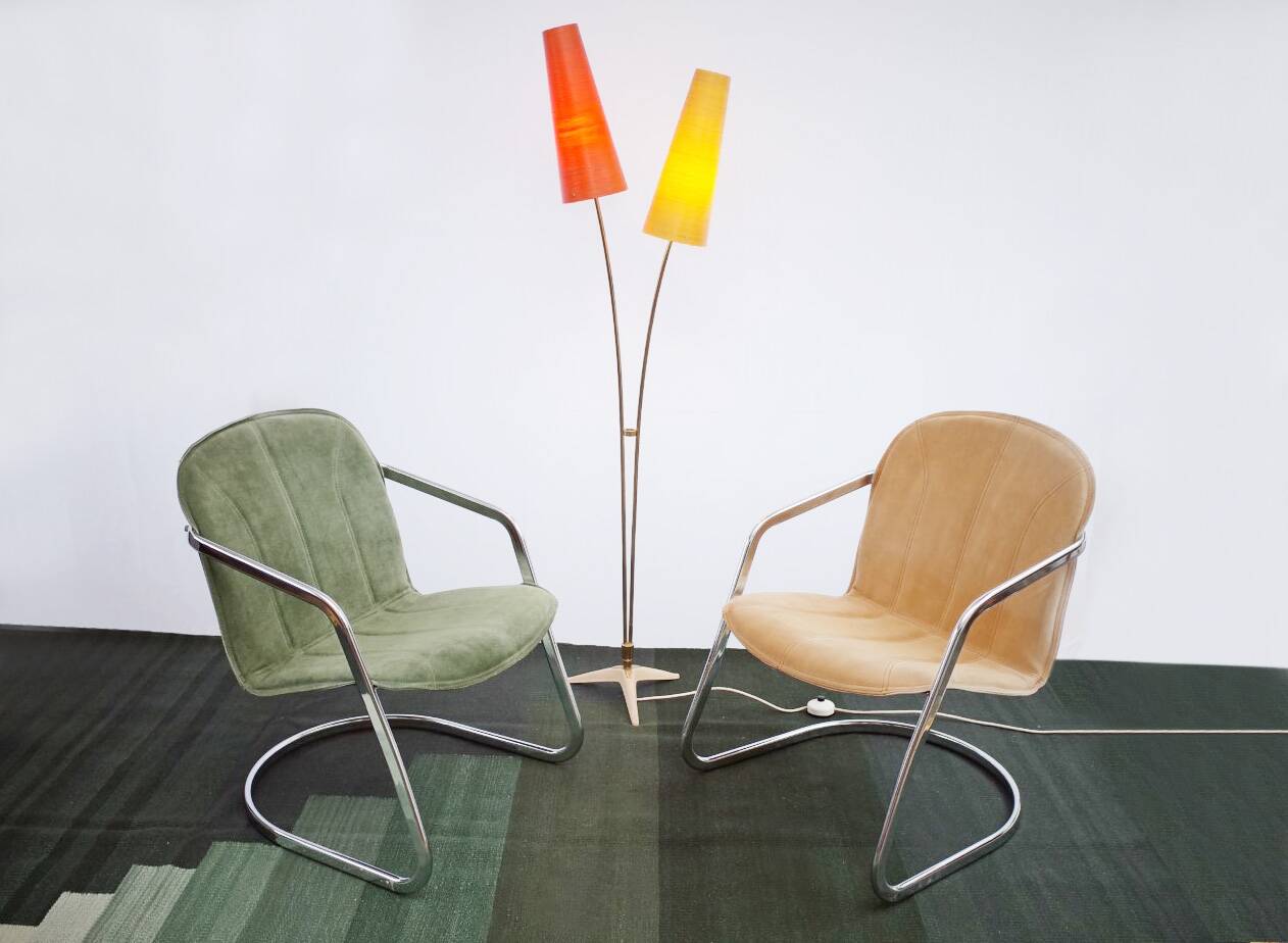 2 chaises vintage cantilever chrome