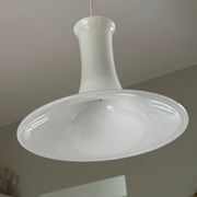 suspension opaline - Suède années 70