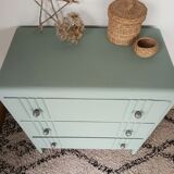 Vintage chest of drawers