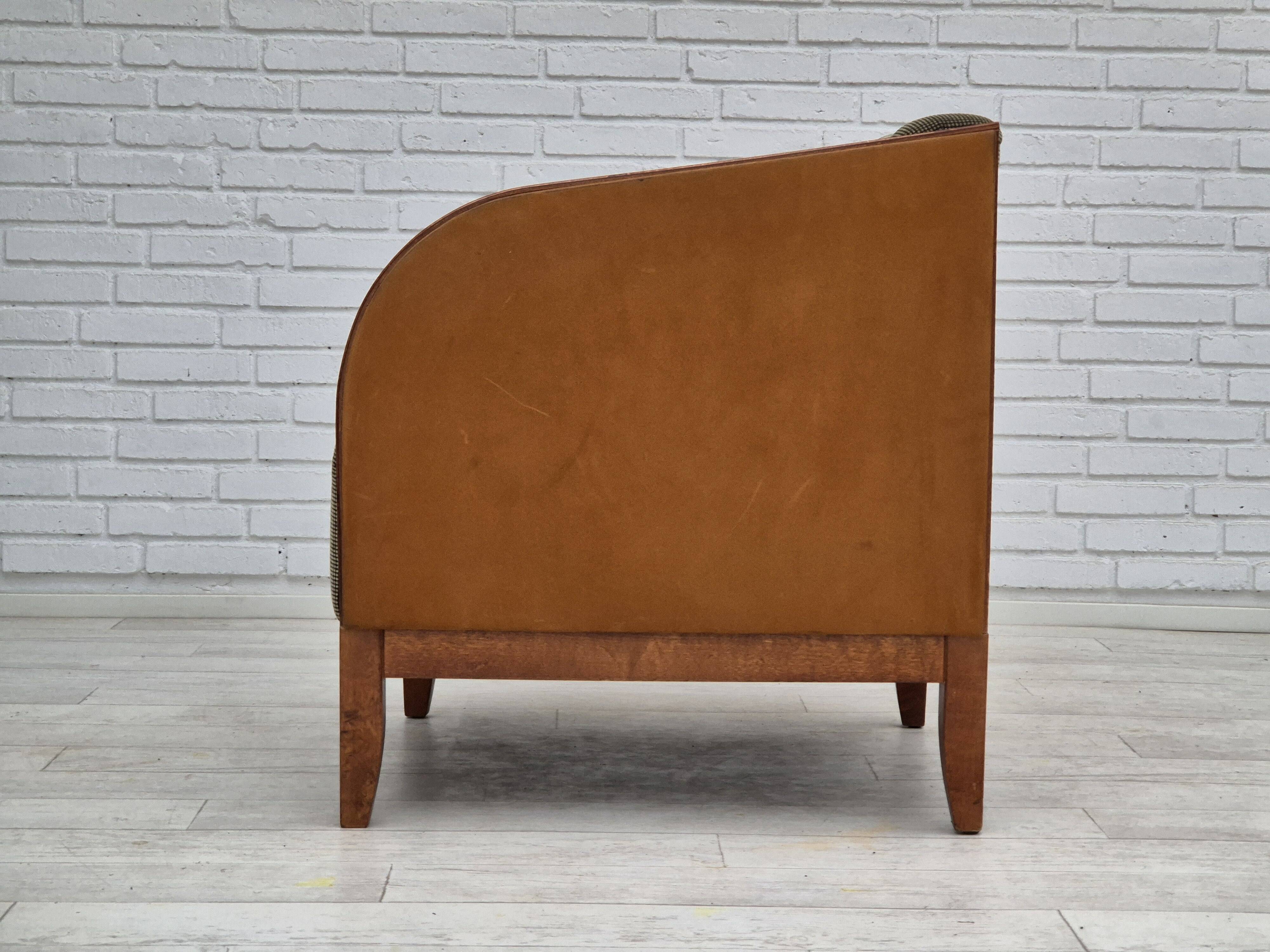 Années 1970, chaise longue scandinave, très bon état d'origine, style art déco.