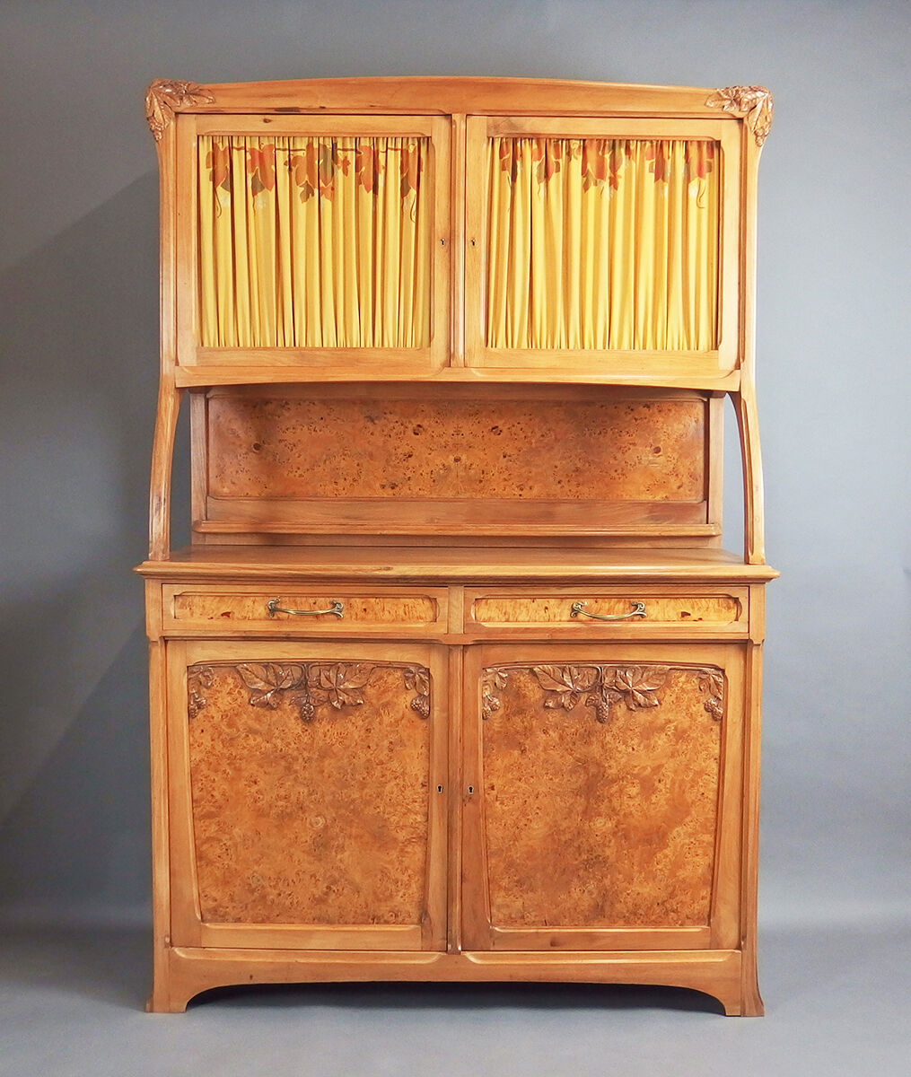 Two-body Art Nouveau buffet "Le Bon Marché"