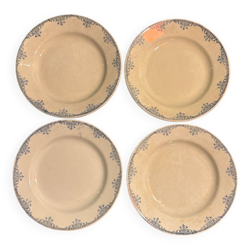Set of 4 old Gien plates