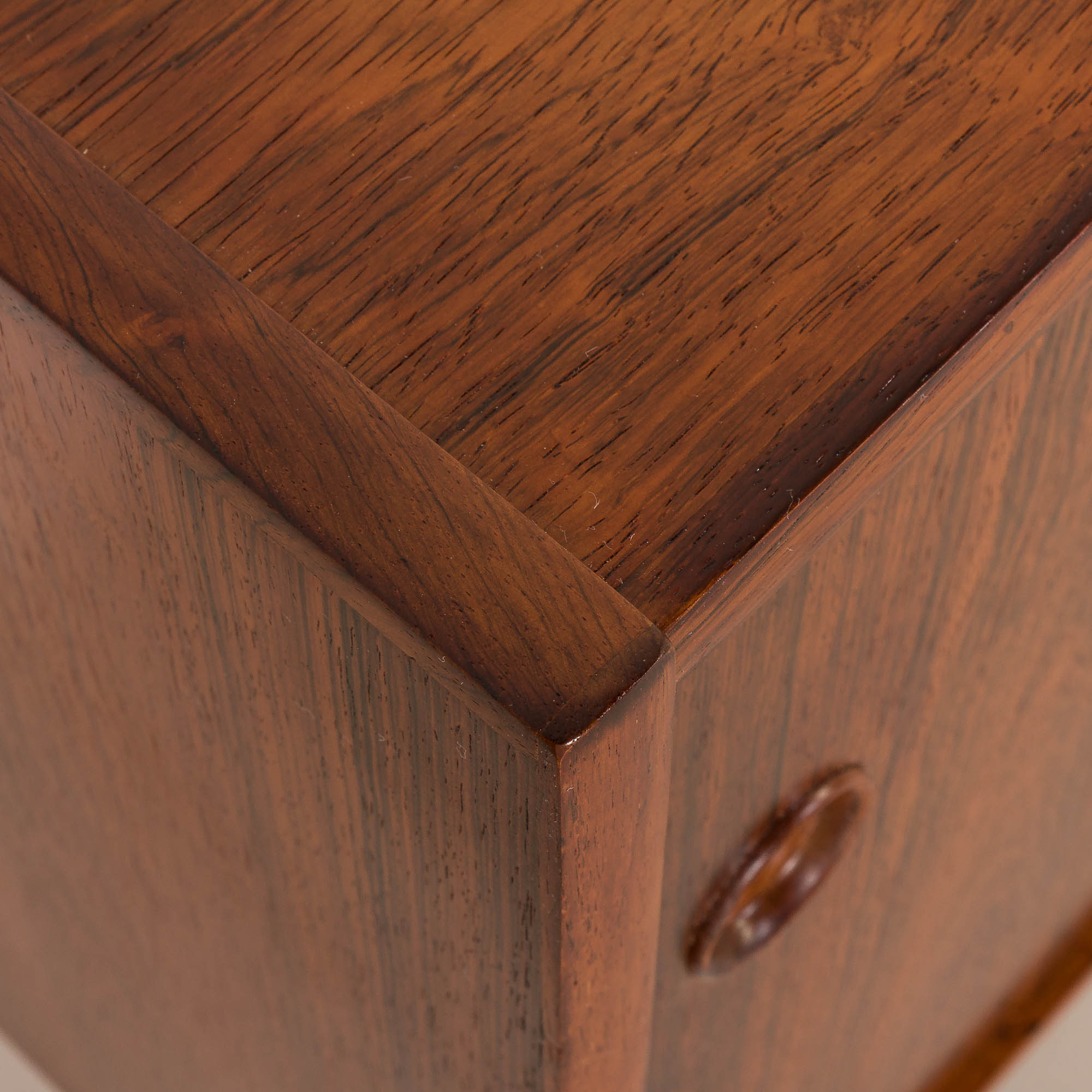 Danish small rosewood sideboard attributed to Hundevad, 1960s