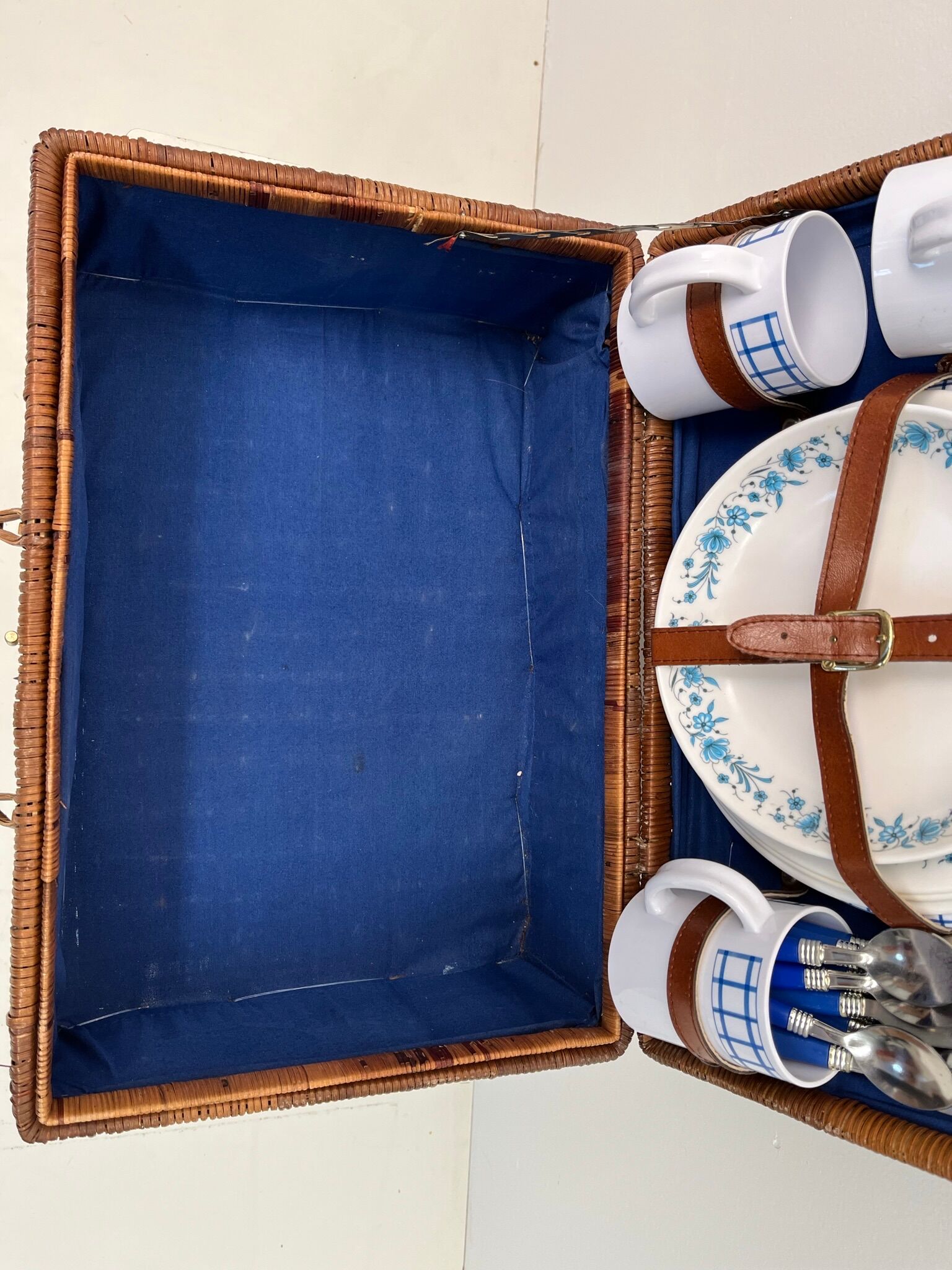 Vintage picnic suitcase