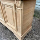 Bar / counter in raw wood