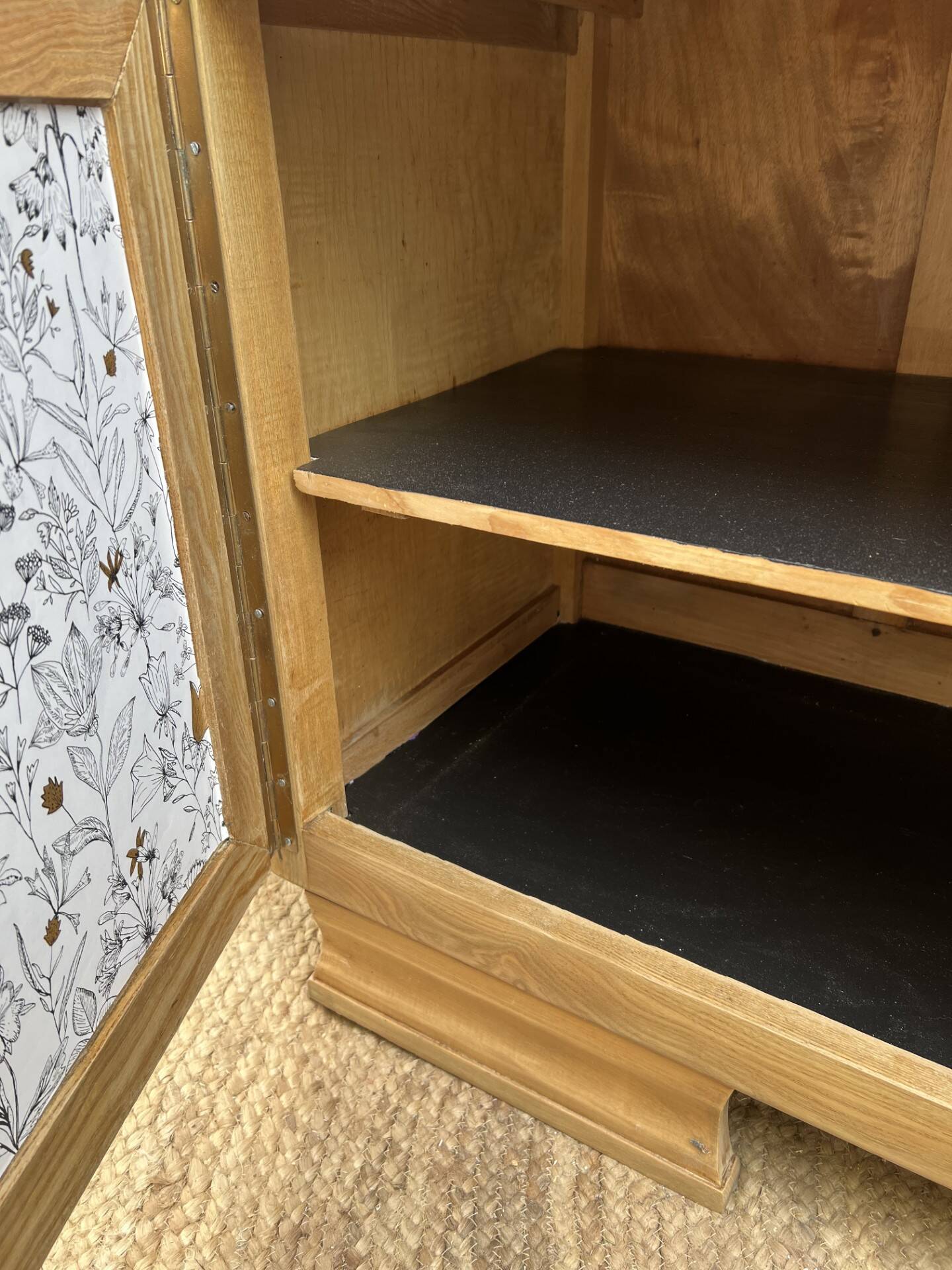 buffet, restored cuisine