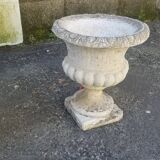 Pair of mediterranean vases in reconstructed stone