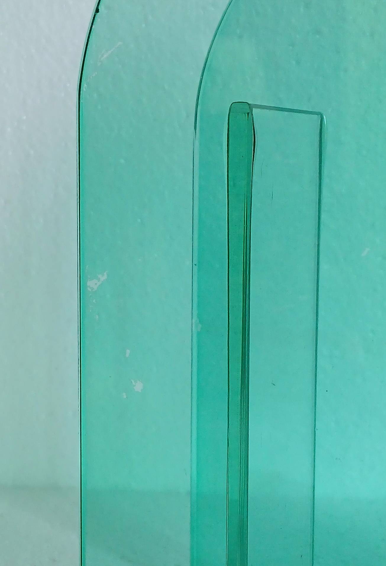 Vase en verre teinté Memphis school
