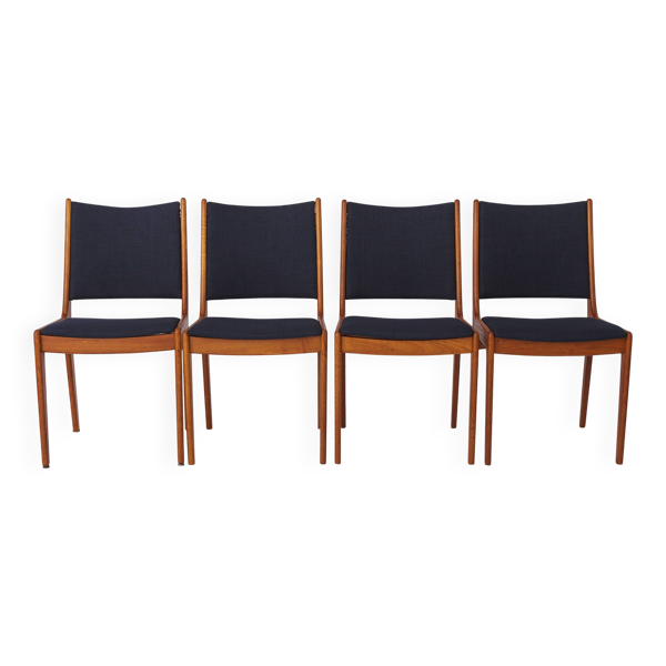 4 des 8 chaises de salle à manger Johannes Andersen   Design danois en teck des années 50