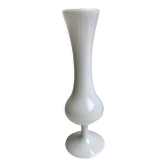 Vase en opaline blanc années 50-60