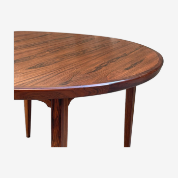 Extendable Scandinavian rosewood table, 1960s