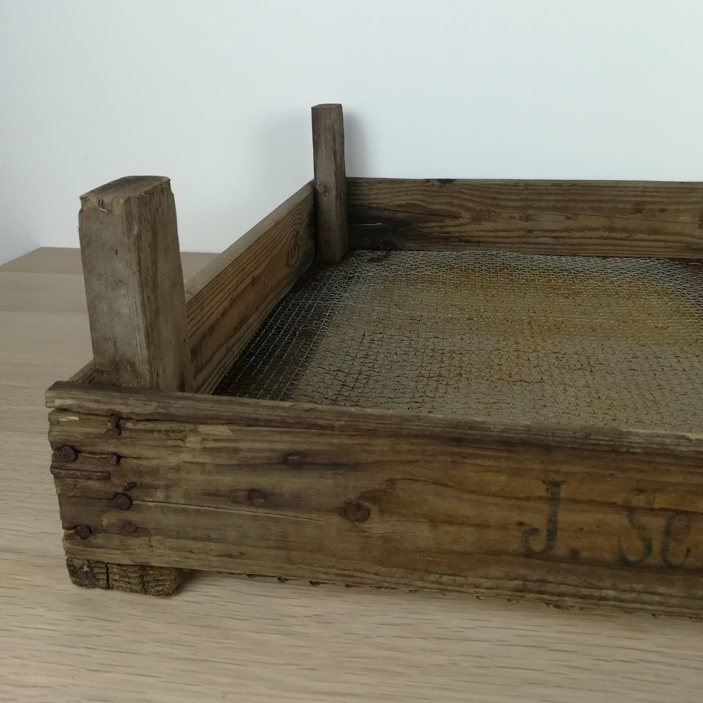 Wooden crate
