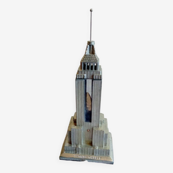 Empire State building lamp in cast aluminum