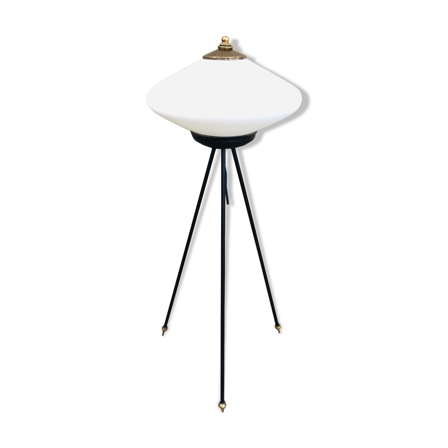 Tripod lamp from the 1950s