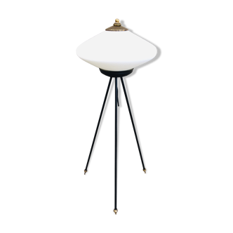 Tripod lamp from the 1950s