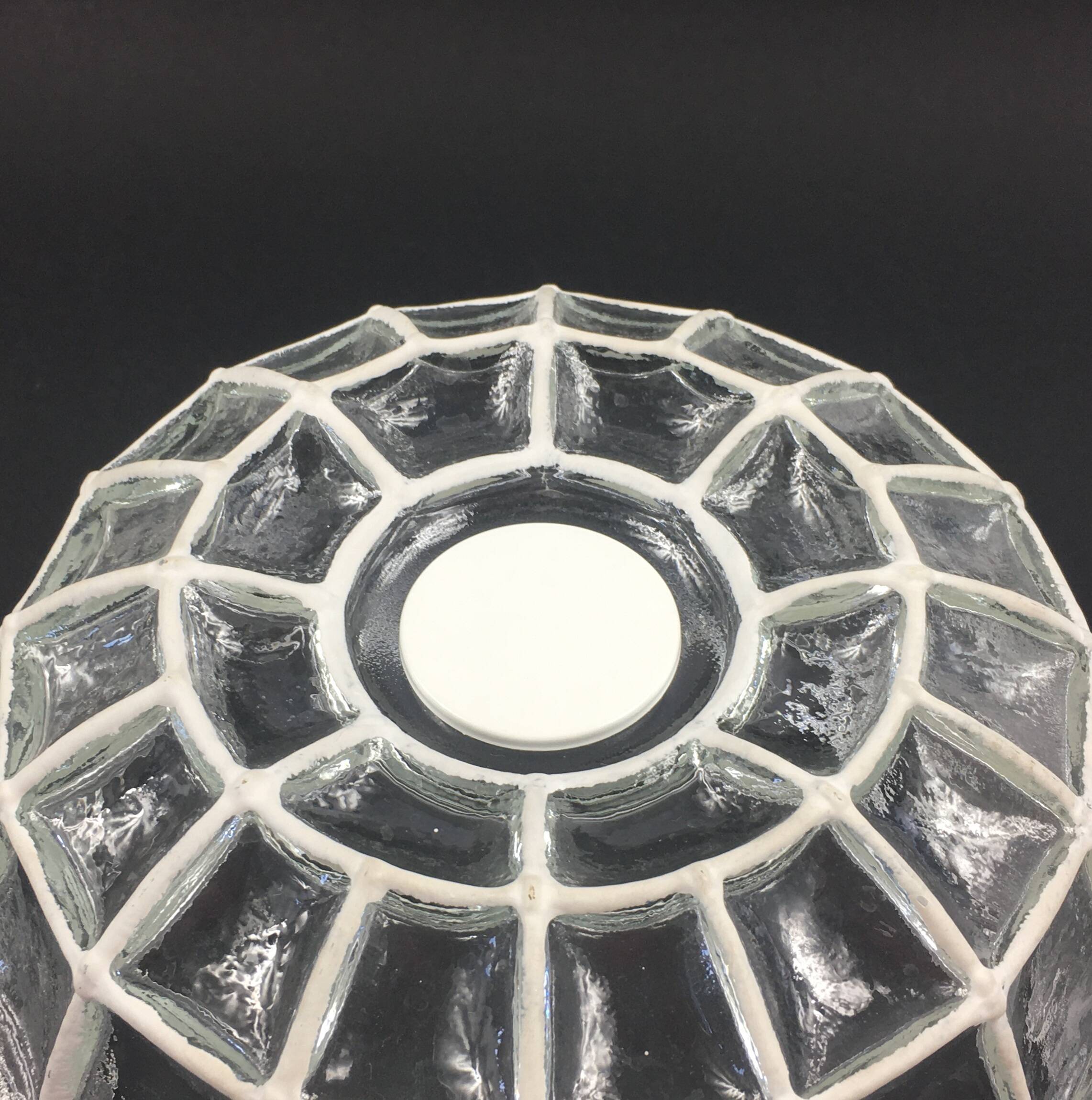 Plafonnier en verre du milieu du siècle, Limbourg, Allemagne, années 1960/1970