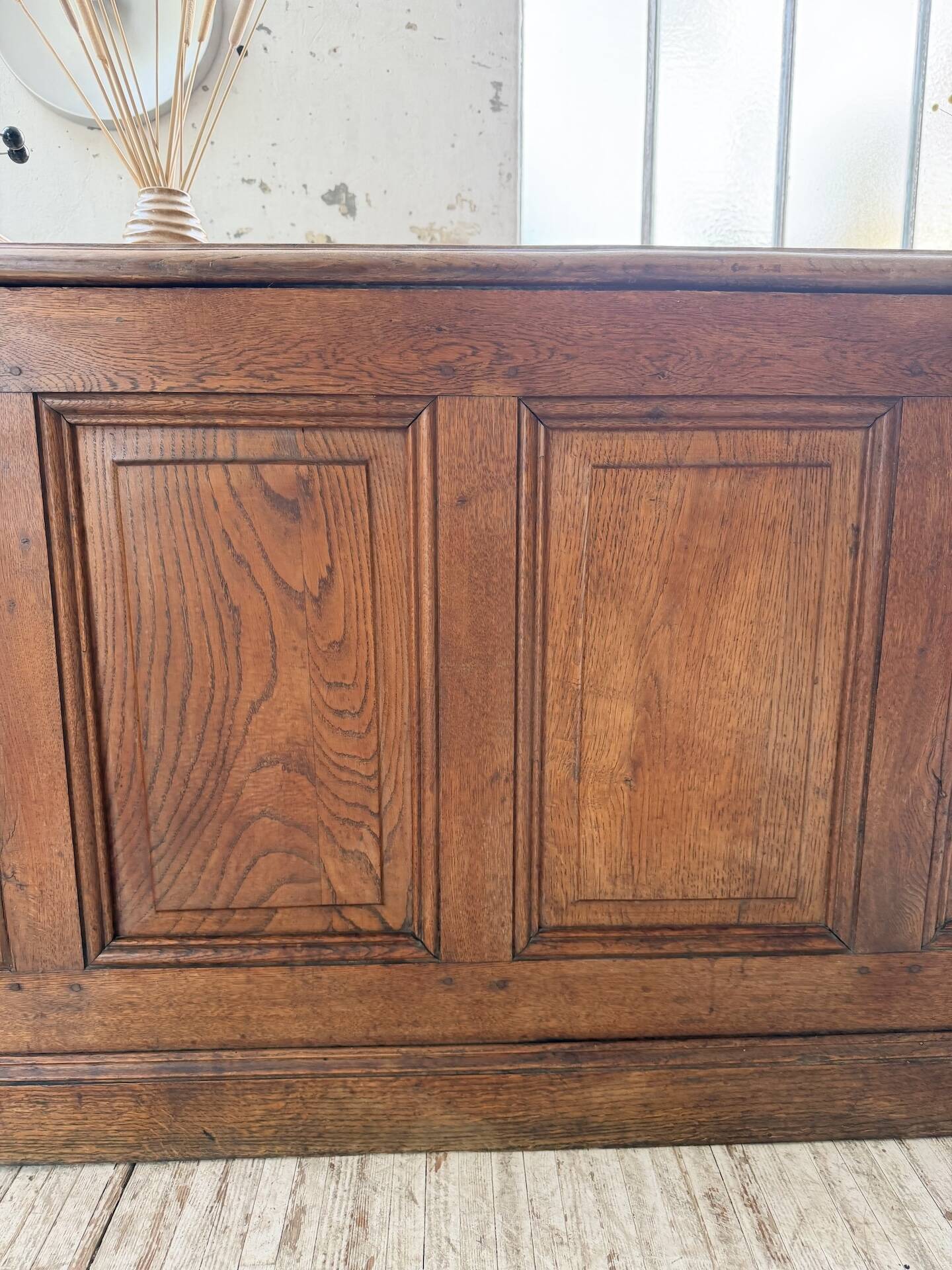 Counter or desk in oak from the 1950s.