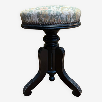 Napoleon III piano stool