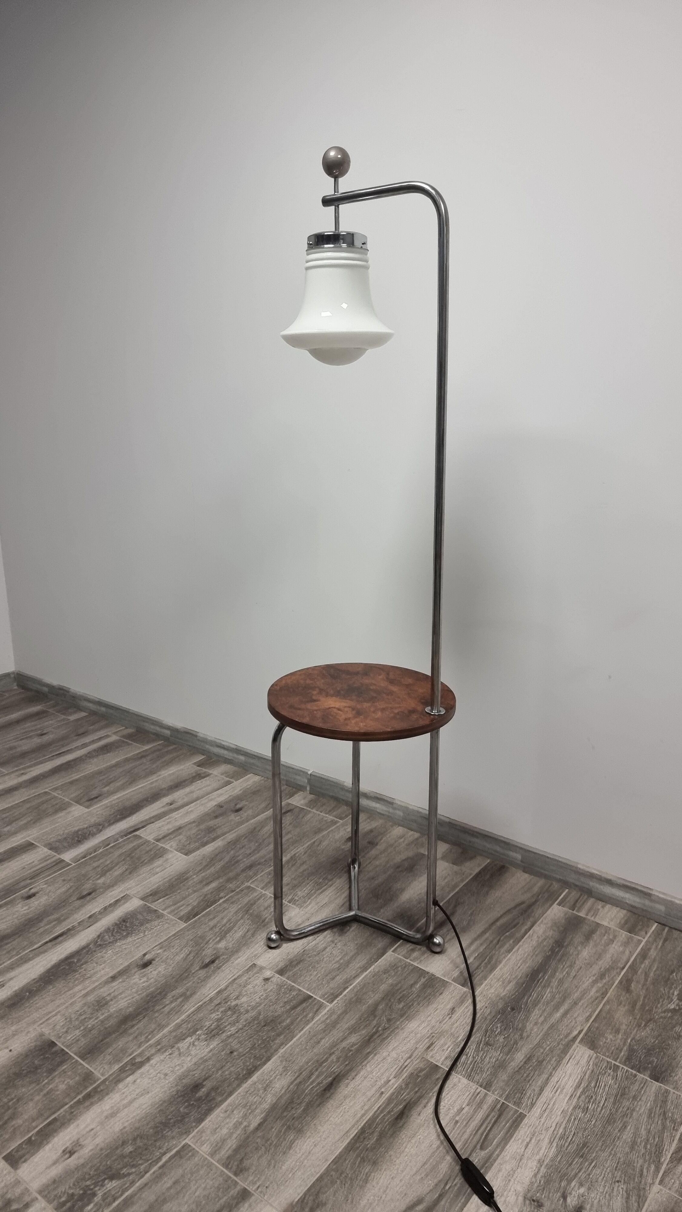 Mid-century floor lamp