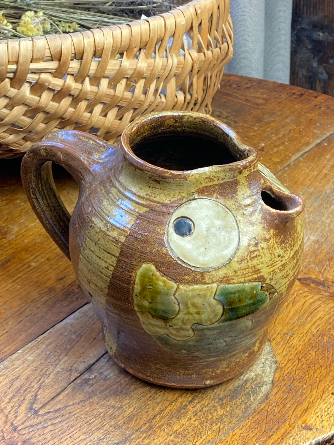 Owl-shaped pitcher in stoneware