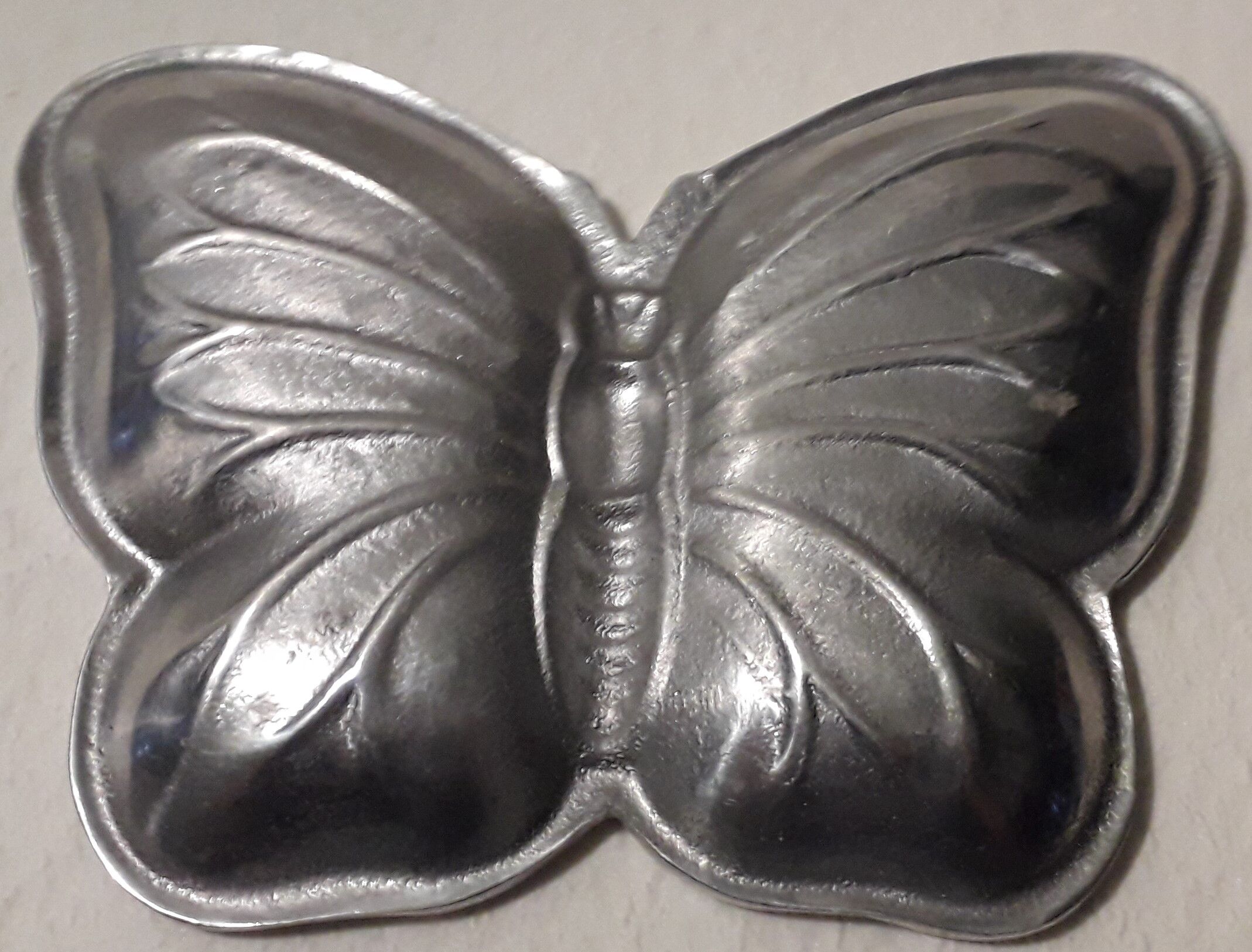 Cup butterfly cast iron aluminum