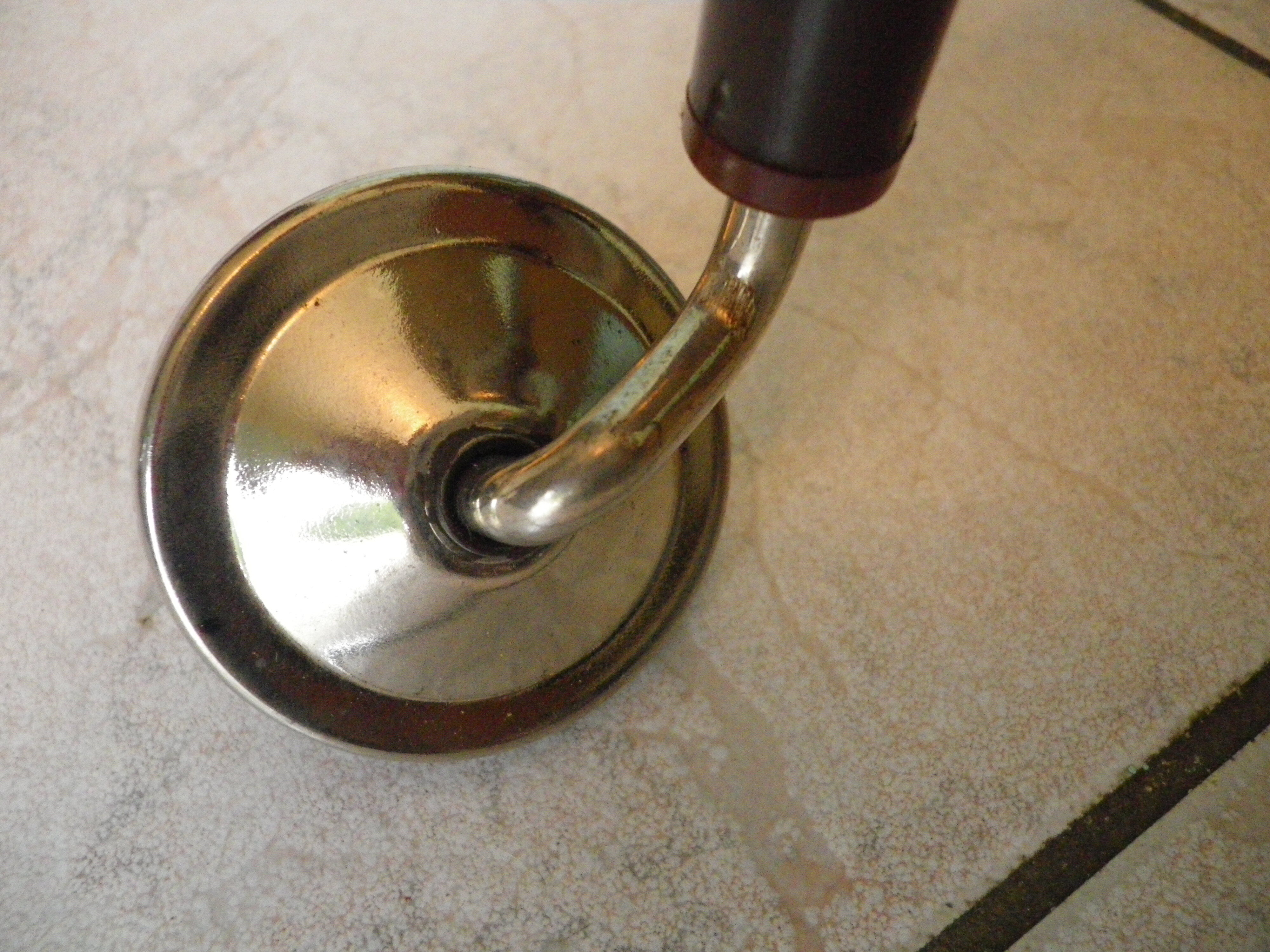 Formica TV cabinet, 2 trays, on atypical curved casters - 1960s