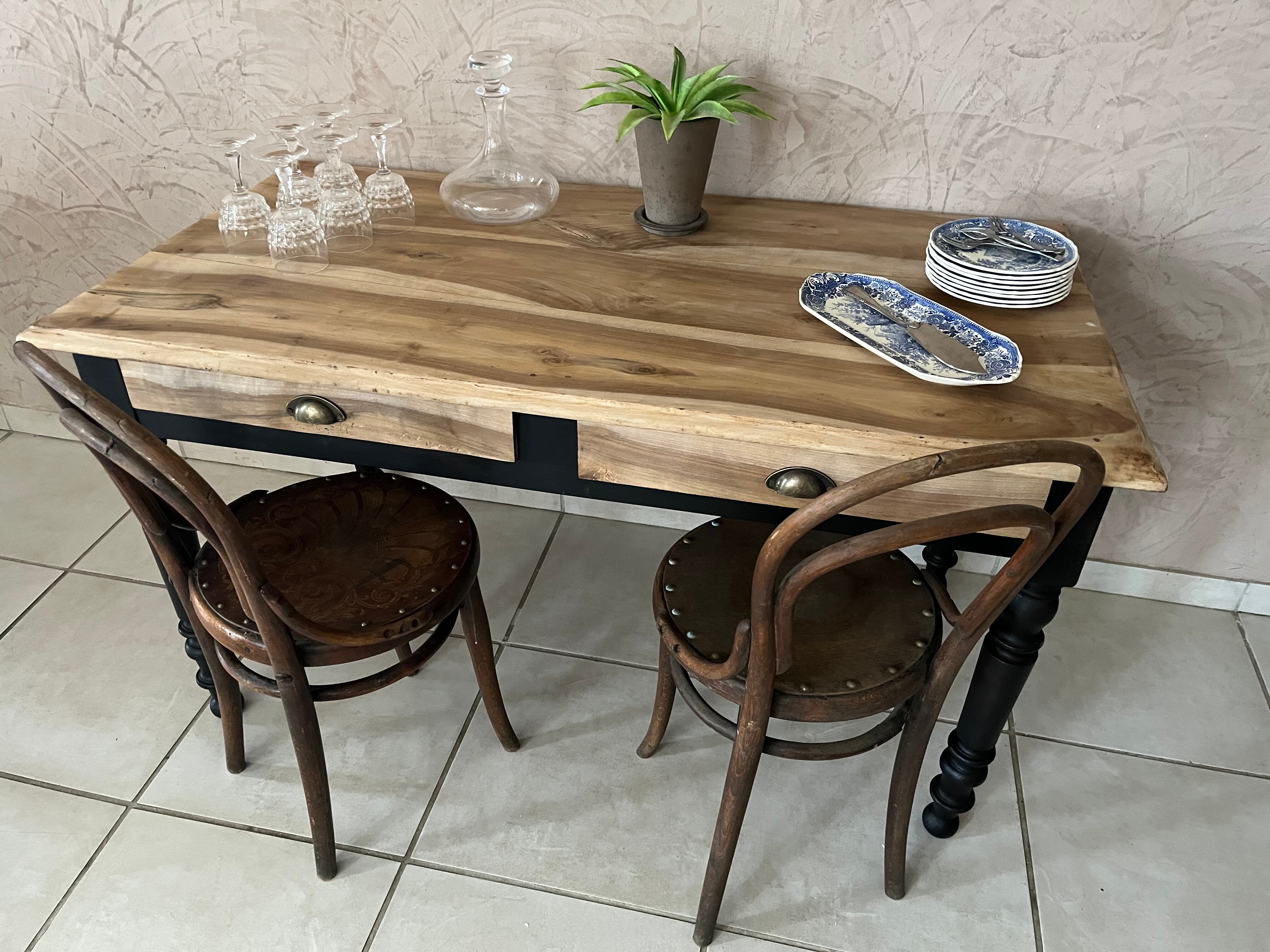 Farmhouse table