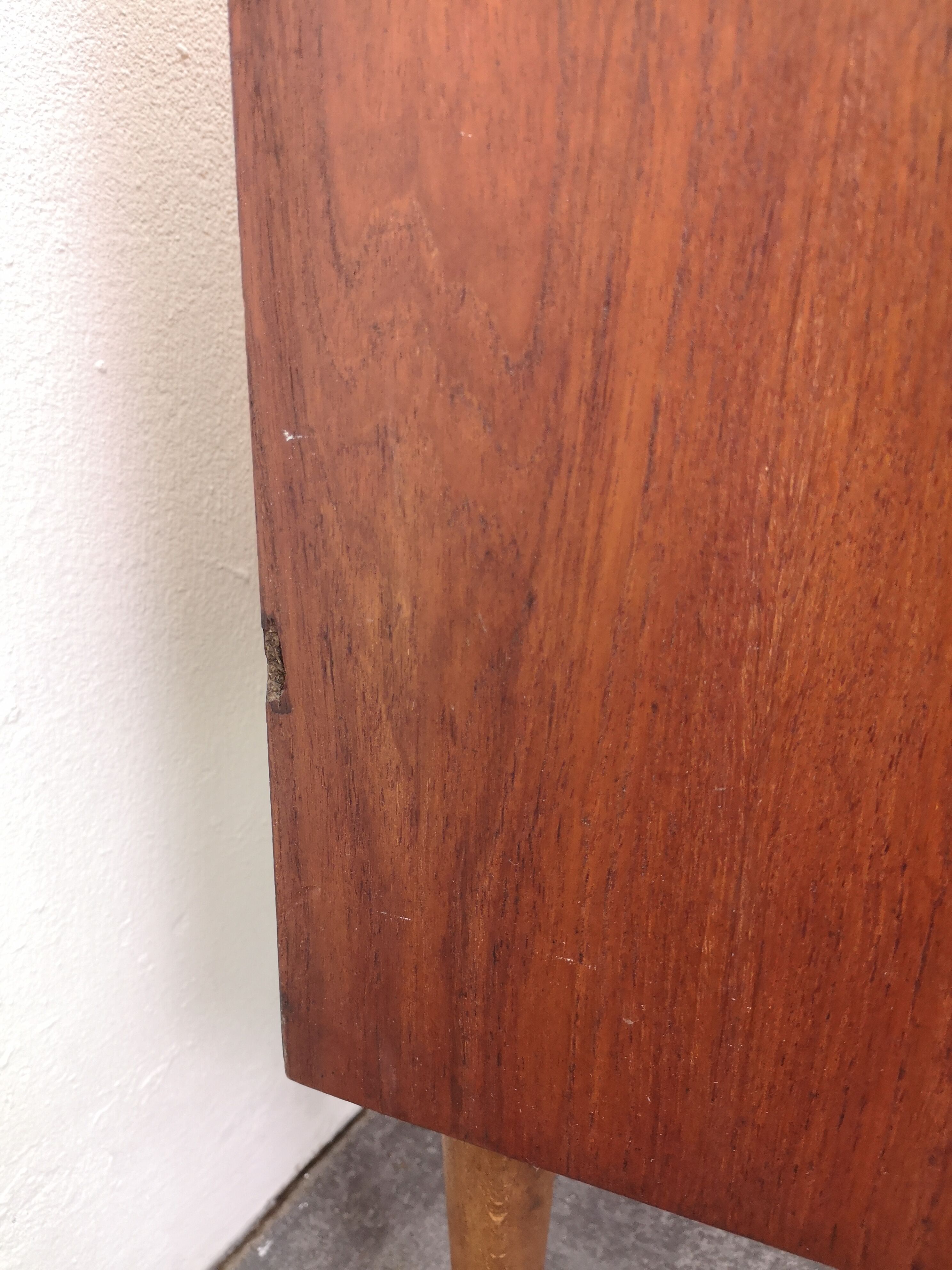 Vintage dresser