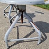 Set of 2 Nicolle whale tail workshop chairs