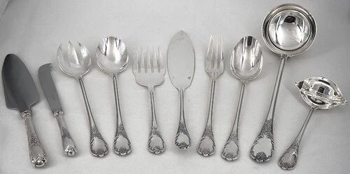 Christofle Marly cutlery set of 142 pieces, silver-plated, in excellent condition, new box.