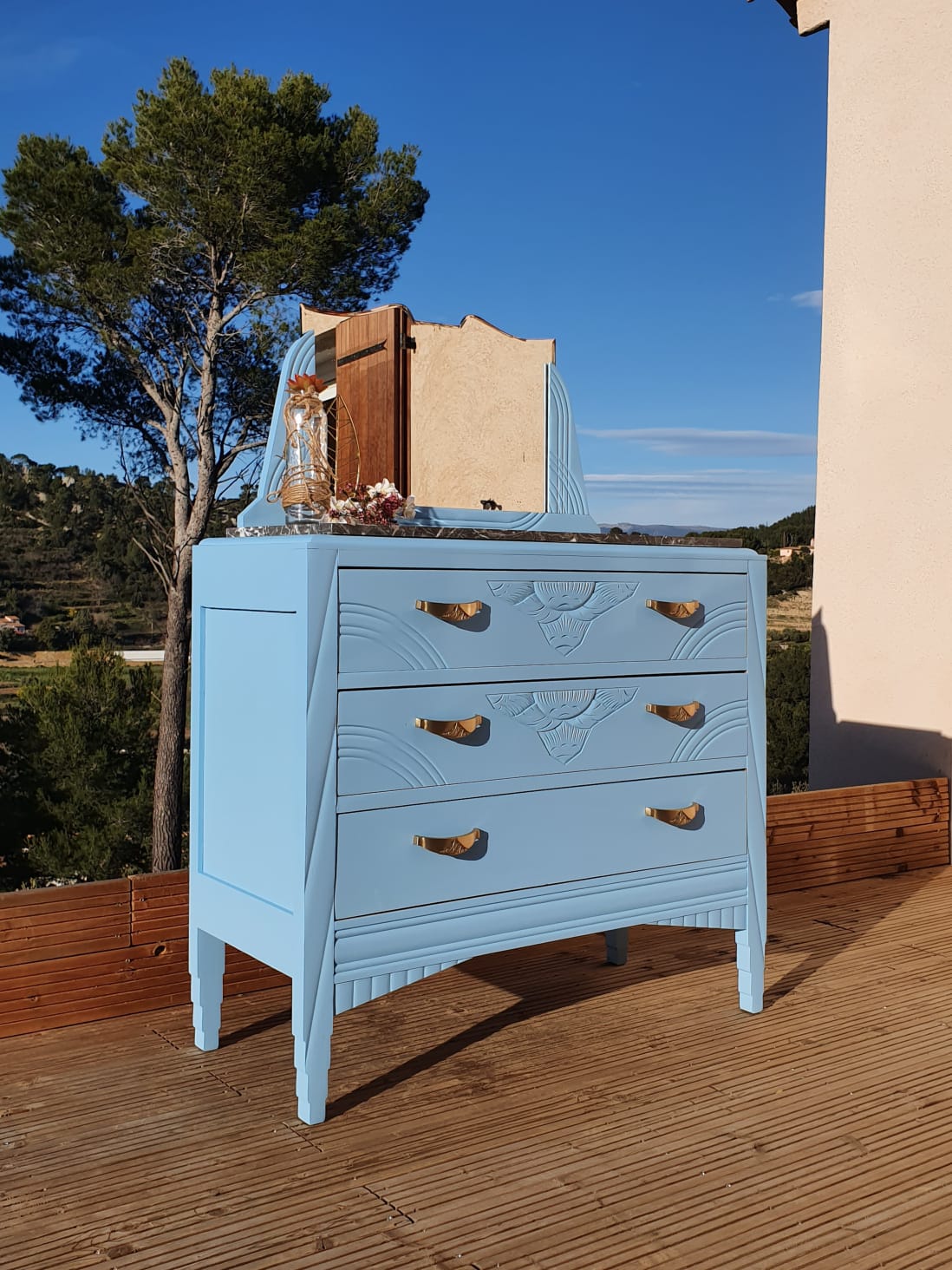 Vintage art deco chest of drawers