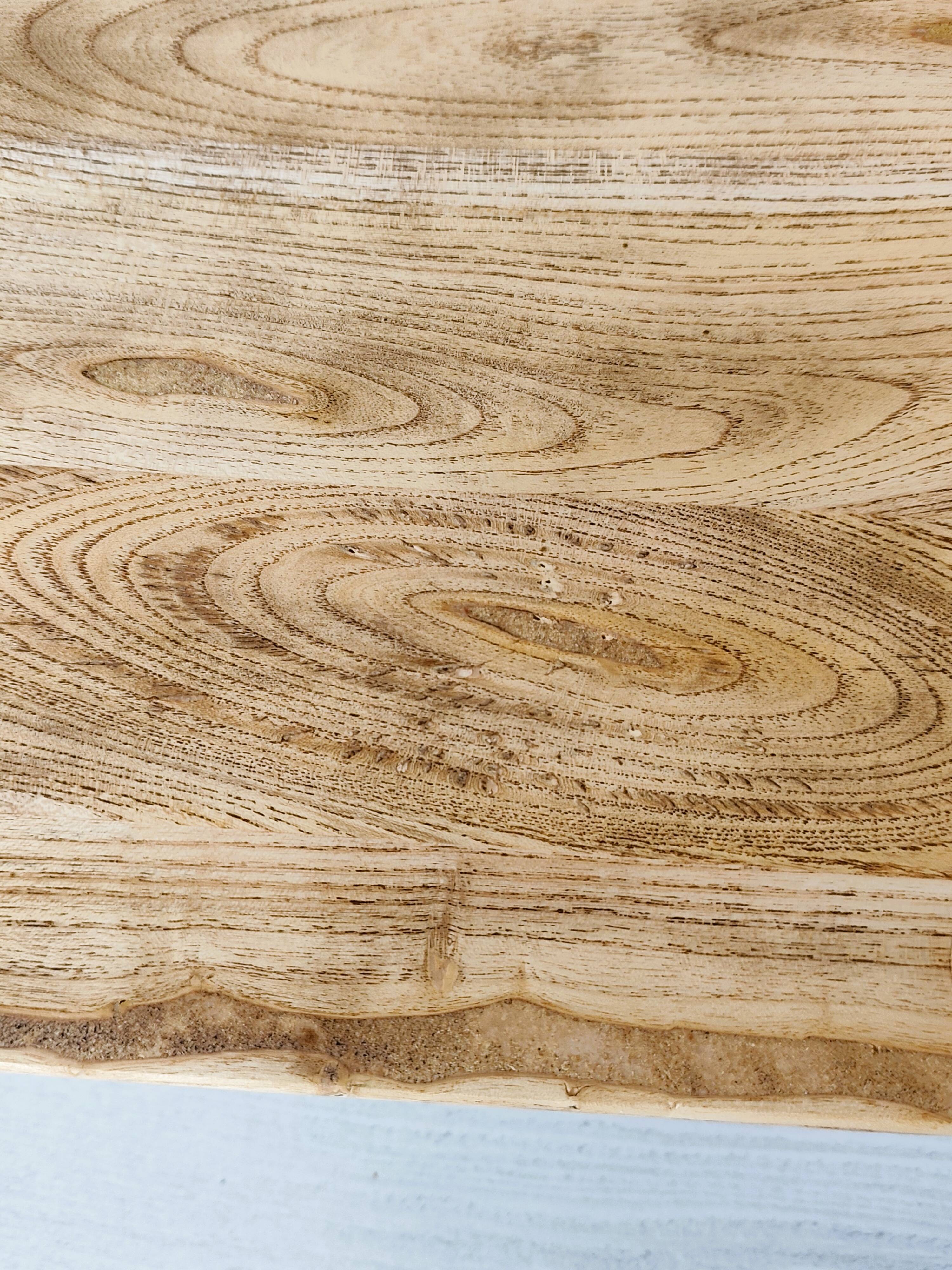 Small accent piece in solid wood